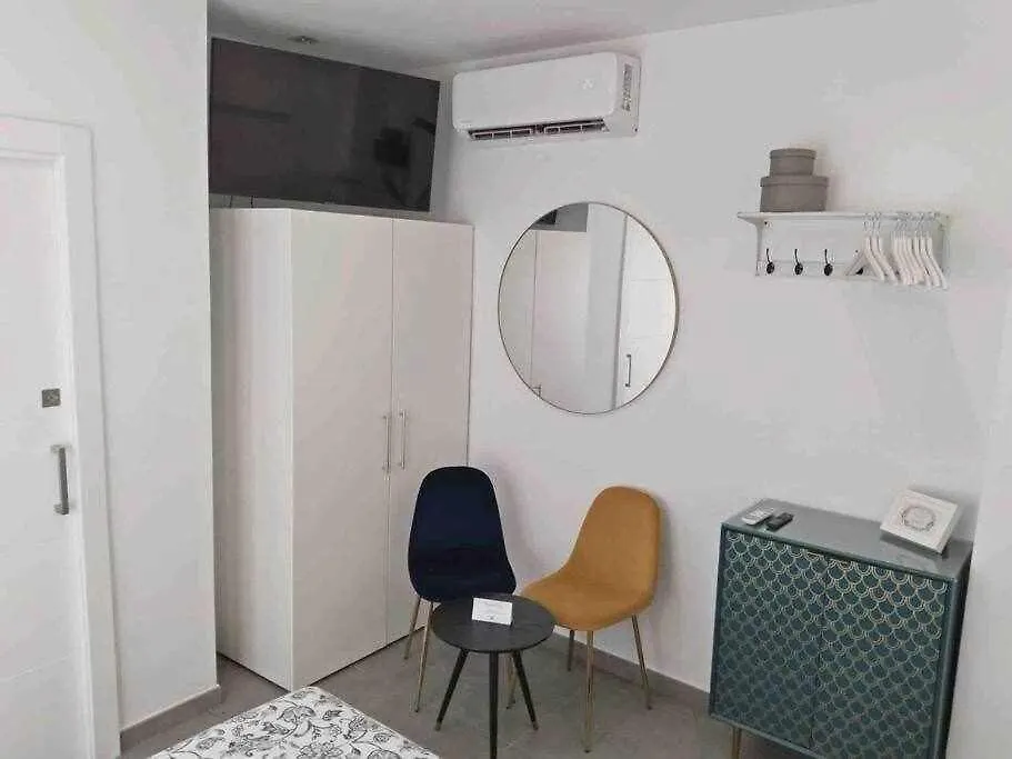 XVIII B Suite Apartamentos Morales & Arnal Ronda 0*,  España